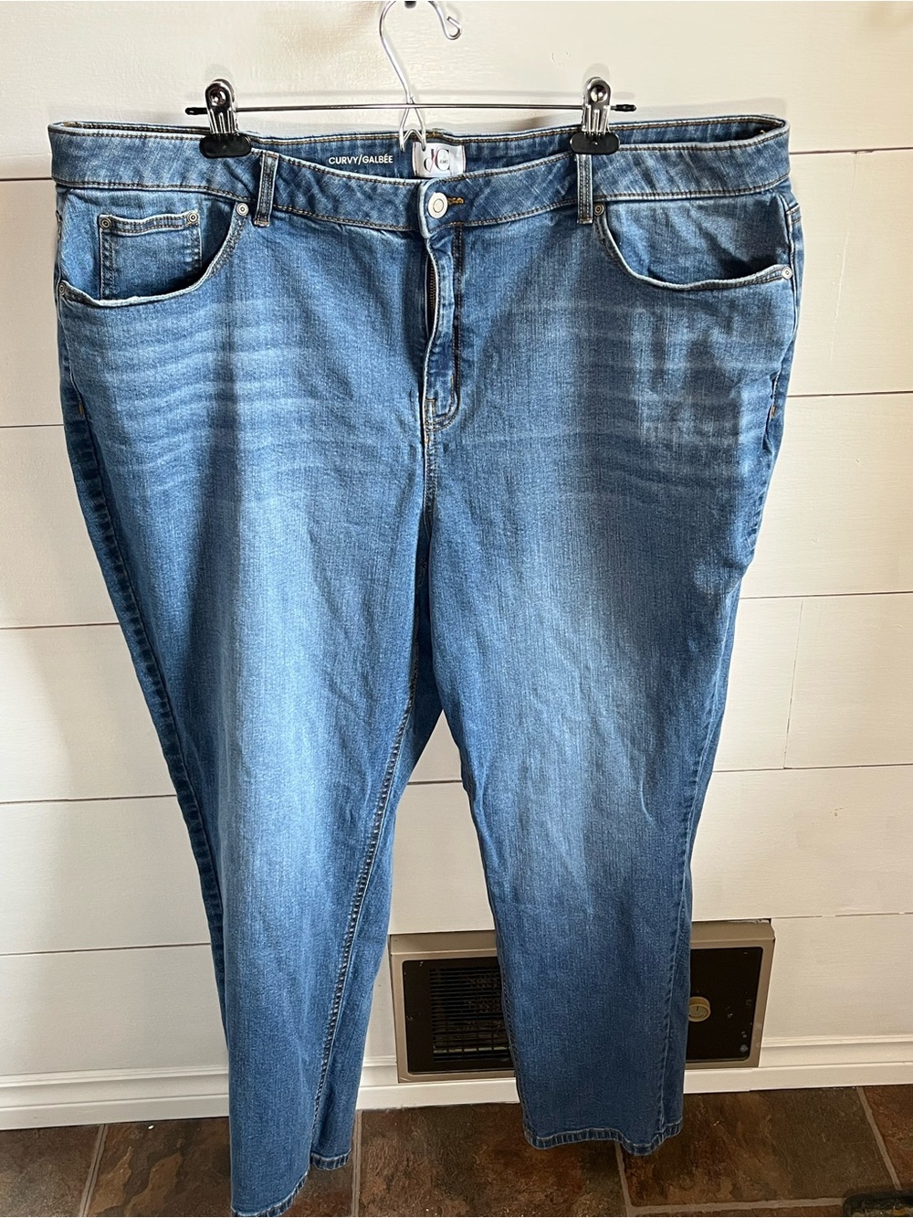 D/C Women’s Jeans - Curvy